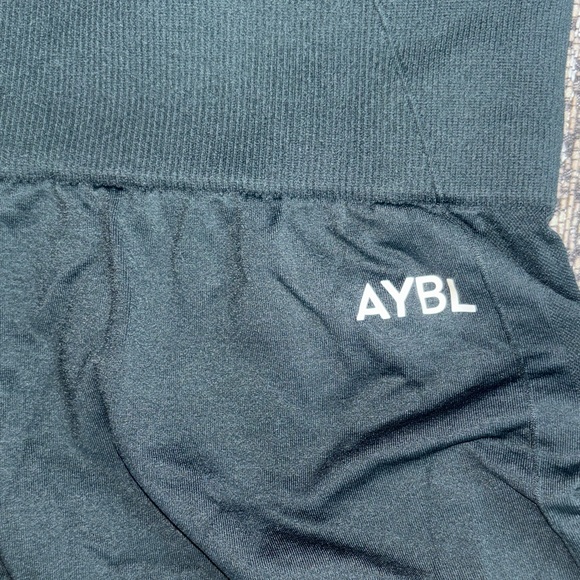 AYBL Dark Teal Bike Shorts sz Medium Never Worn - Picture 4 of 4